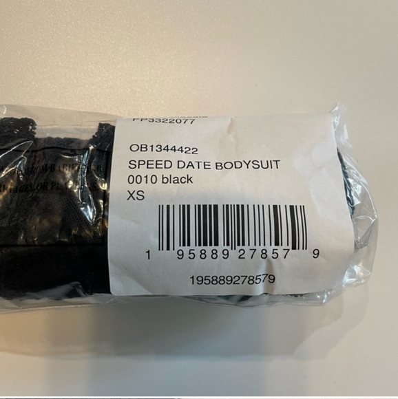 😍NWT Free People Speed Date Bodysuit😍 - Picture 7 of 8